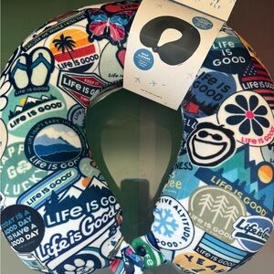 LIFE is GOOD travel neck pillow! Super cute(&!forgiving) design- zoom in 4 more: